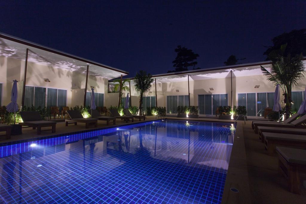 Chalong Princess Pool Villa Resort Sha Extra Plus Екстер'єр фото