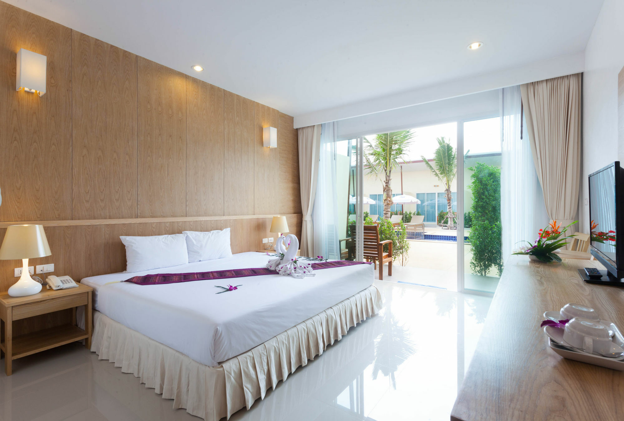 Chalong Princess Pool Villa Resort Sha Extra Plus Екстер'єр фото