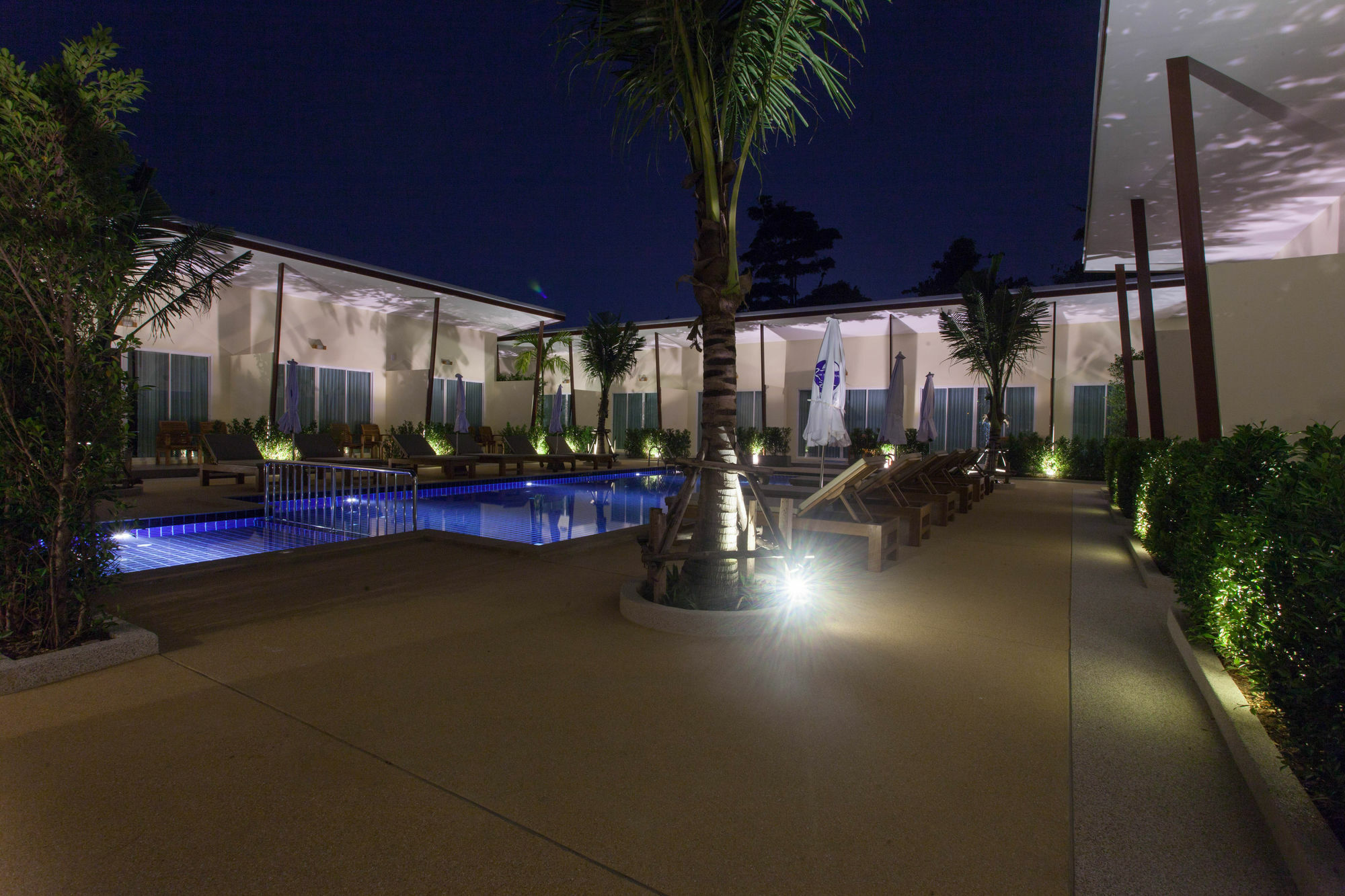 Chalong Princess Pool Villa Resort Sha Extra Plus Екстер'єр фото